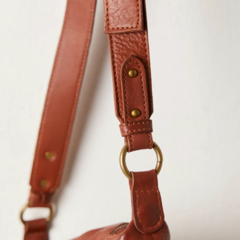 Free People Palmer Crossbody Bag - Picture 5 of 10